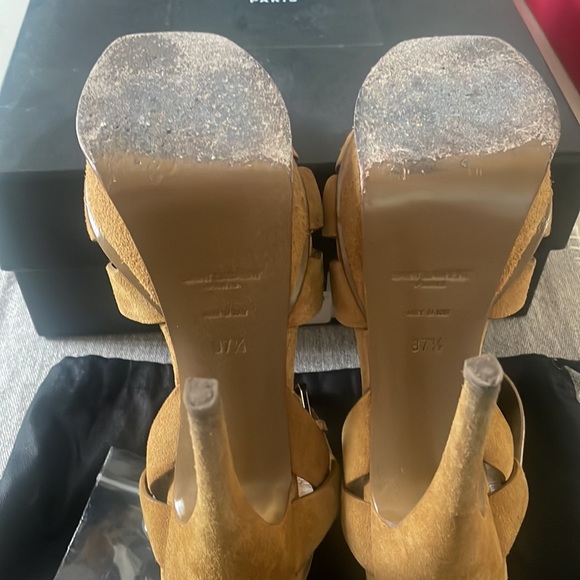 Ysl heels - Picture 4 of 7